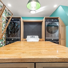 Fox Chapel Home Transformed: A Seamless Journey from Siding to Sanctuary 17